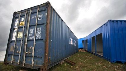 中国每年都出口那么多产品,怎么回收运出的集装箱?可算知道了